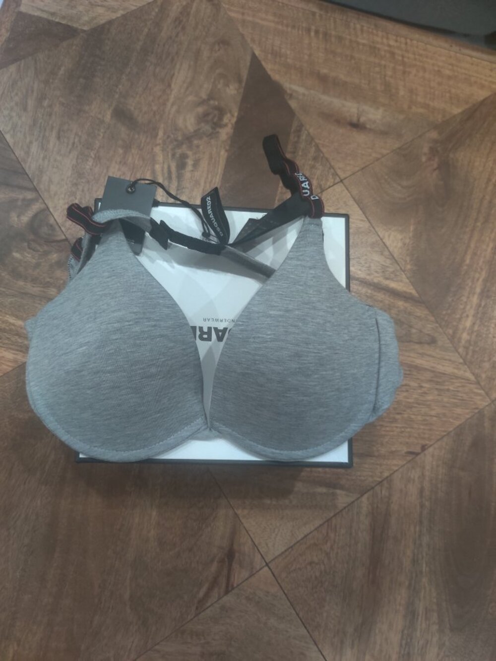 DSQUARED2 Bra IT5 US40 UK40 XXL new $212.00